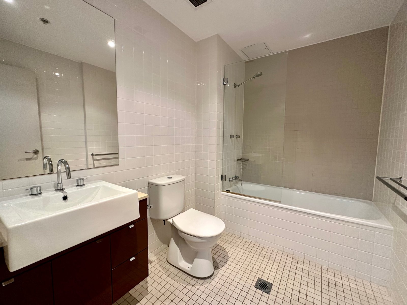 304/1 Bruce Bennetts Place MAROUBRA 8