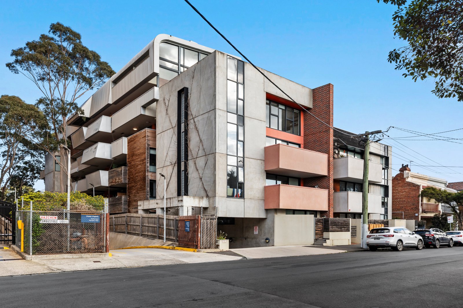 Gallery: 304/152 Peel Street