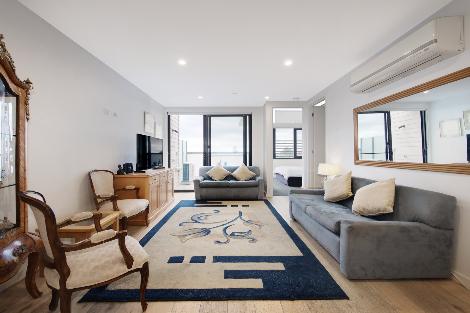 Gallery: 304/29 Loranne Street
