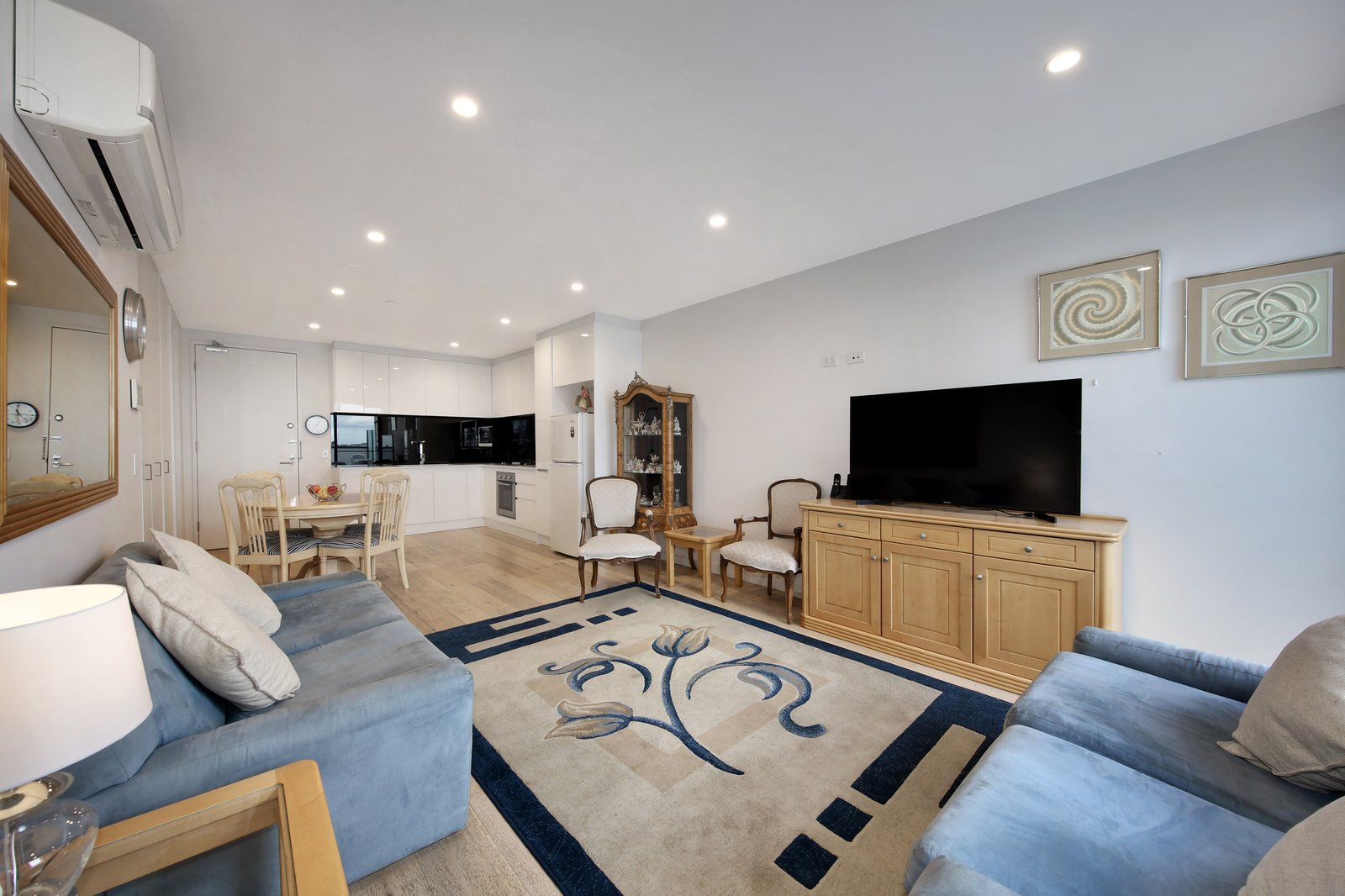 Gallery: 304/29 Loranne Street