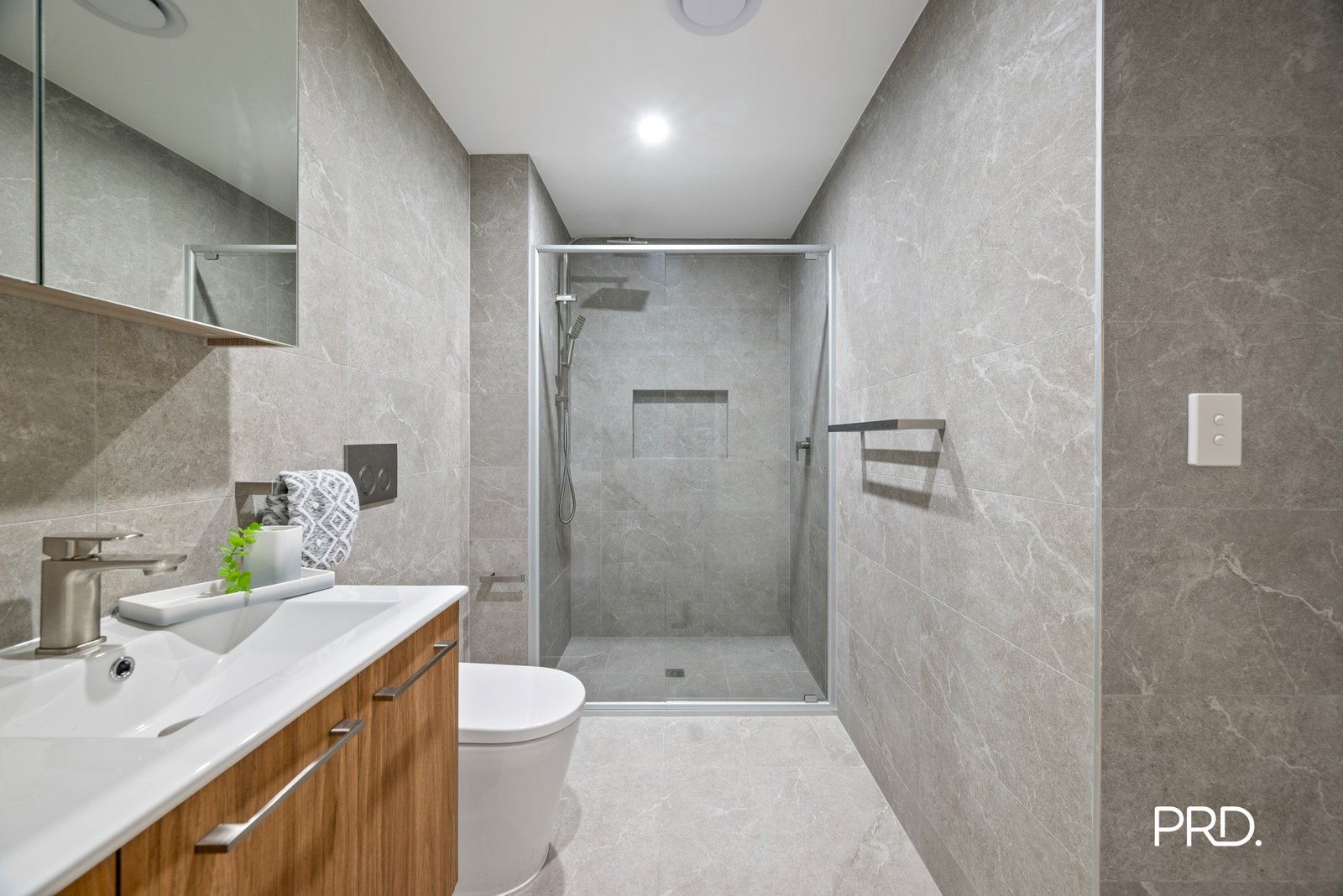 304/32 Lethbridge St  Penrith 9