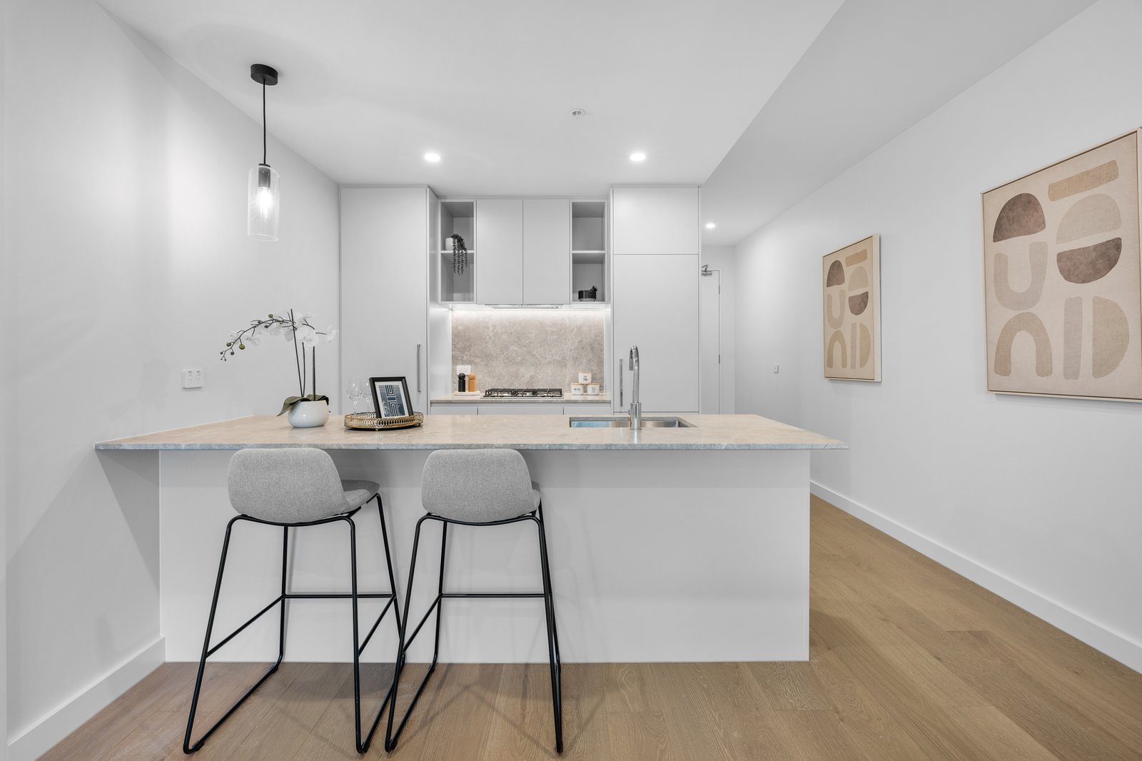 Gallery: 304/342 Centre Road