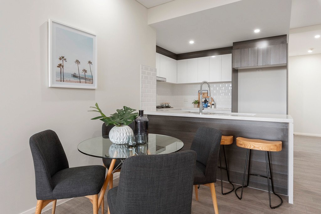 304/45-51 Andover Street CARLTON 9