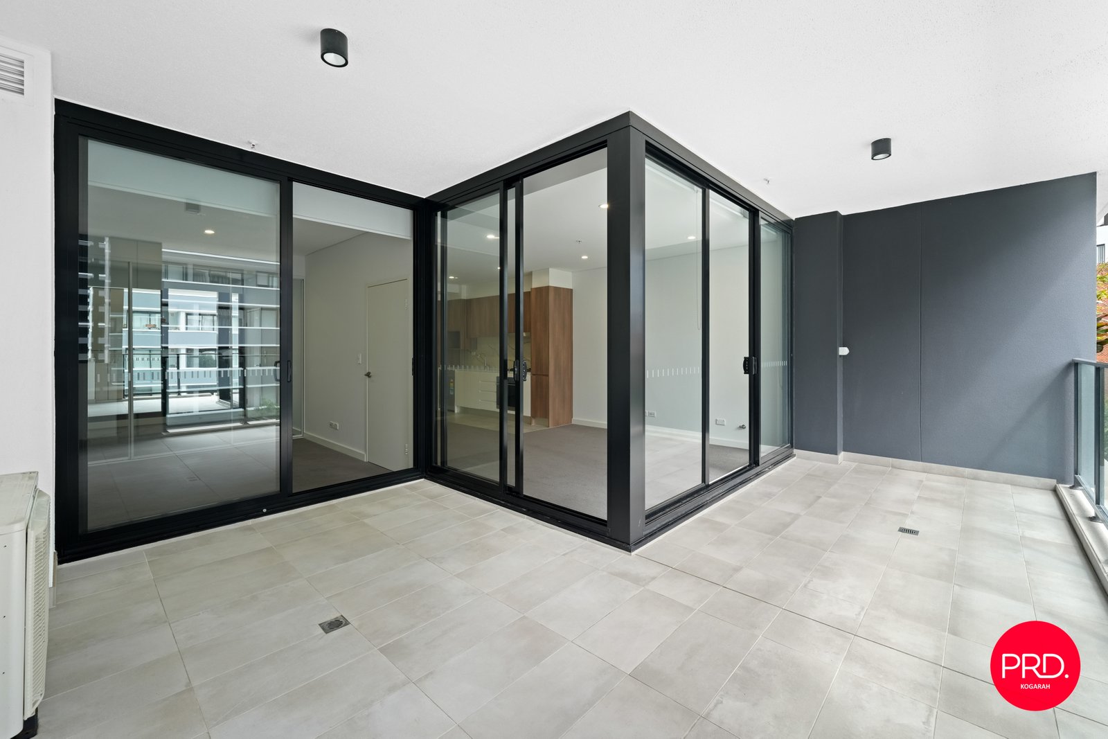 304/79-97 Regent Street KOGARAH 6