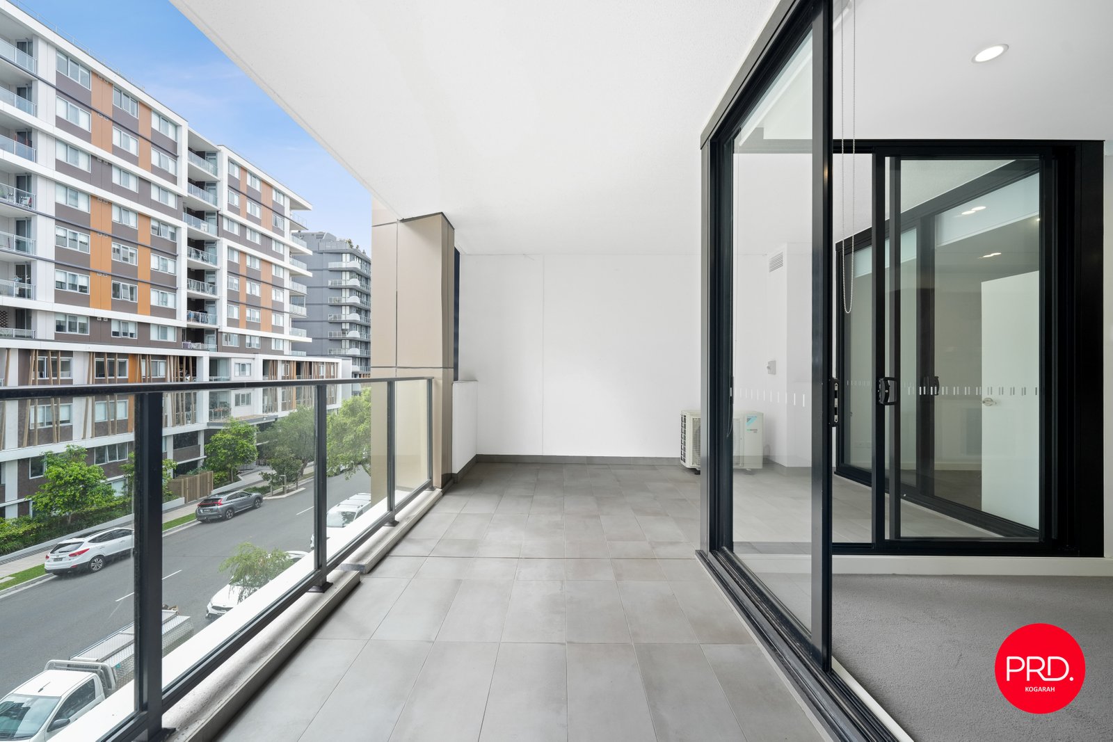 304/79-97 Regent Street KOGARAH 7