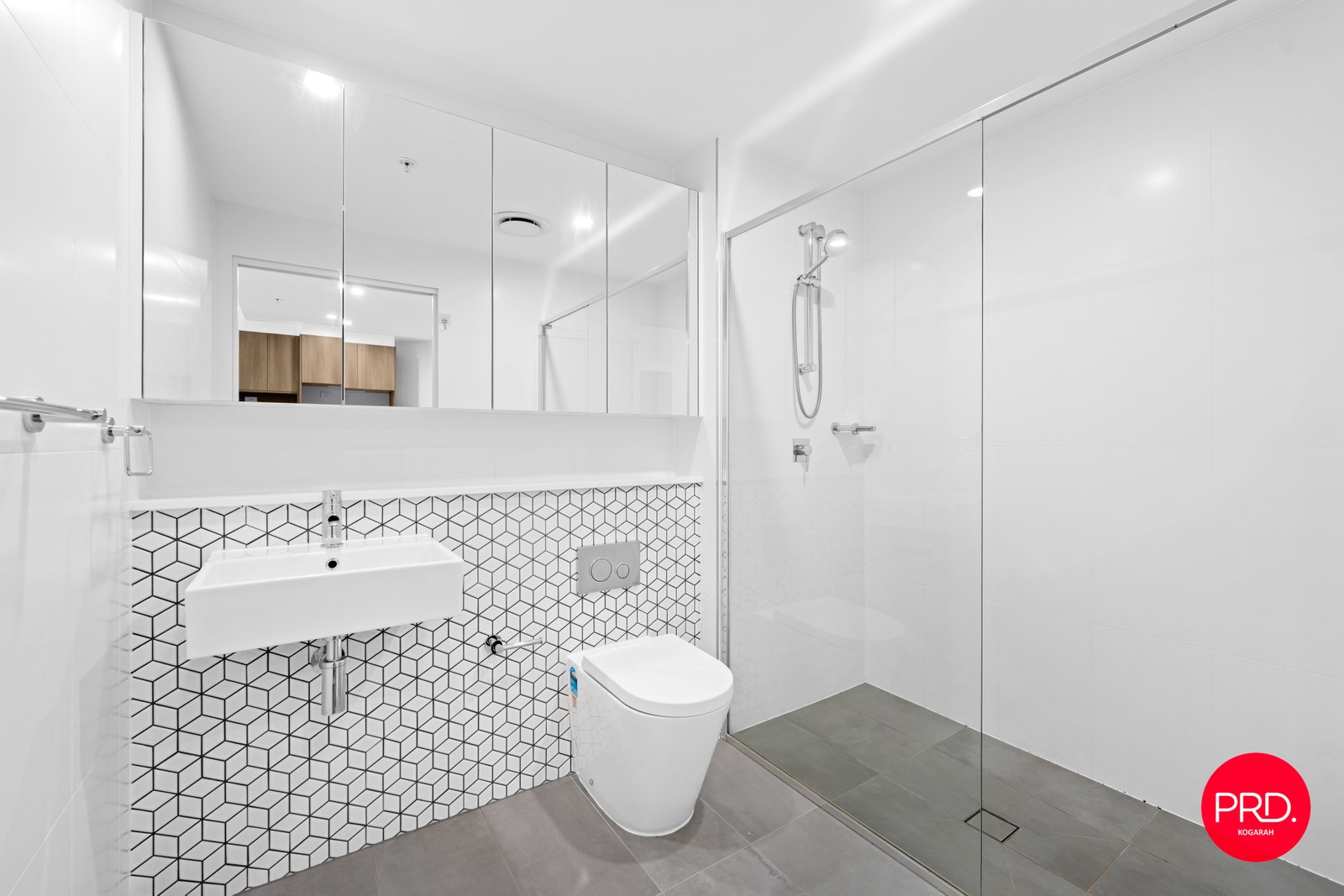 304/79-97 Regent Street KOGARAH 8