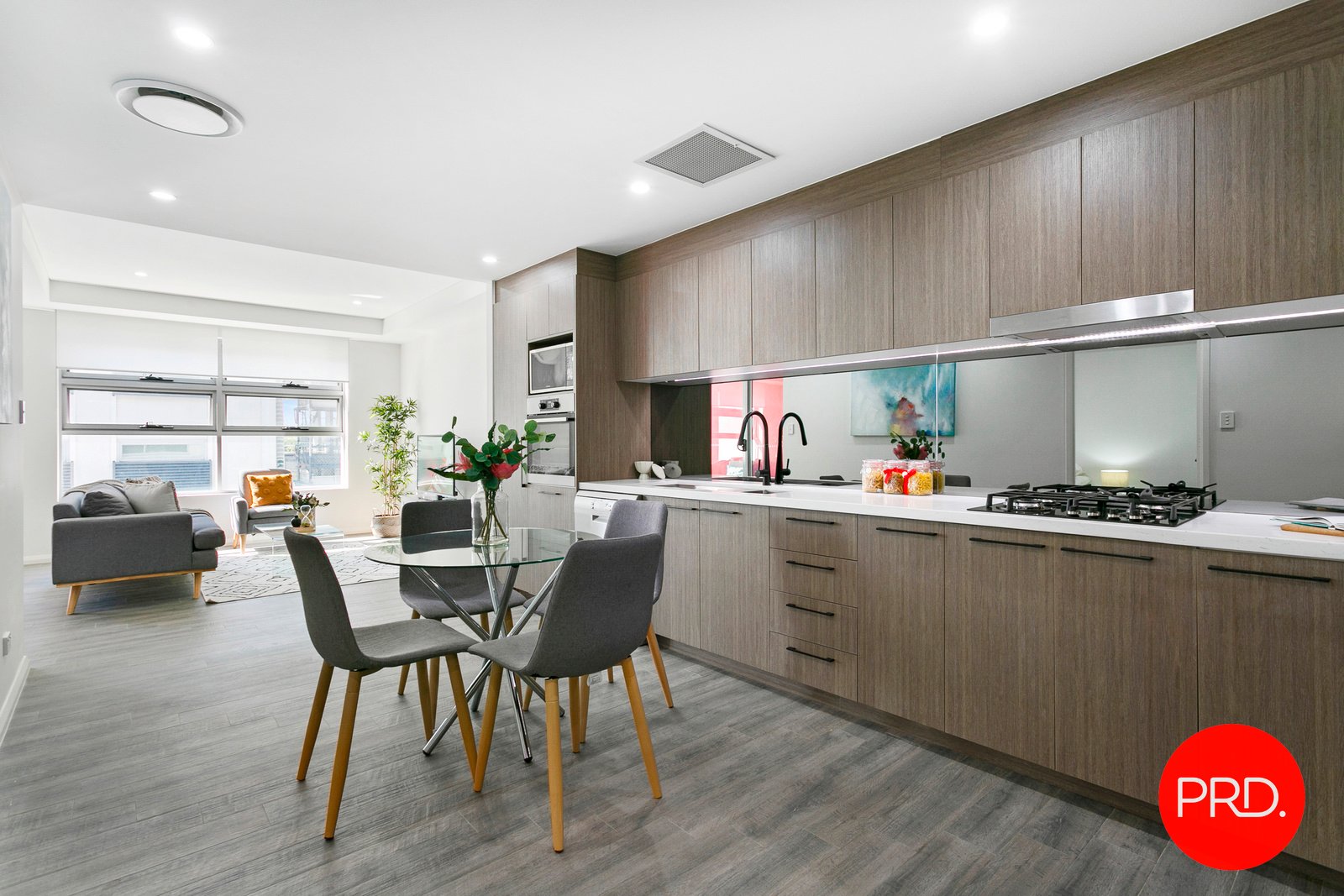 304/843 New Canterbury Road DULWICH HILL 6