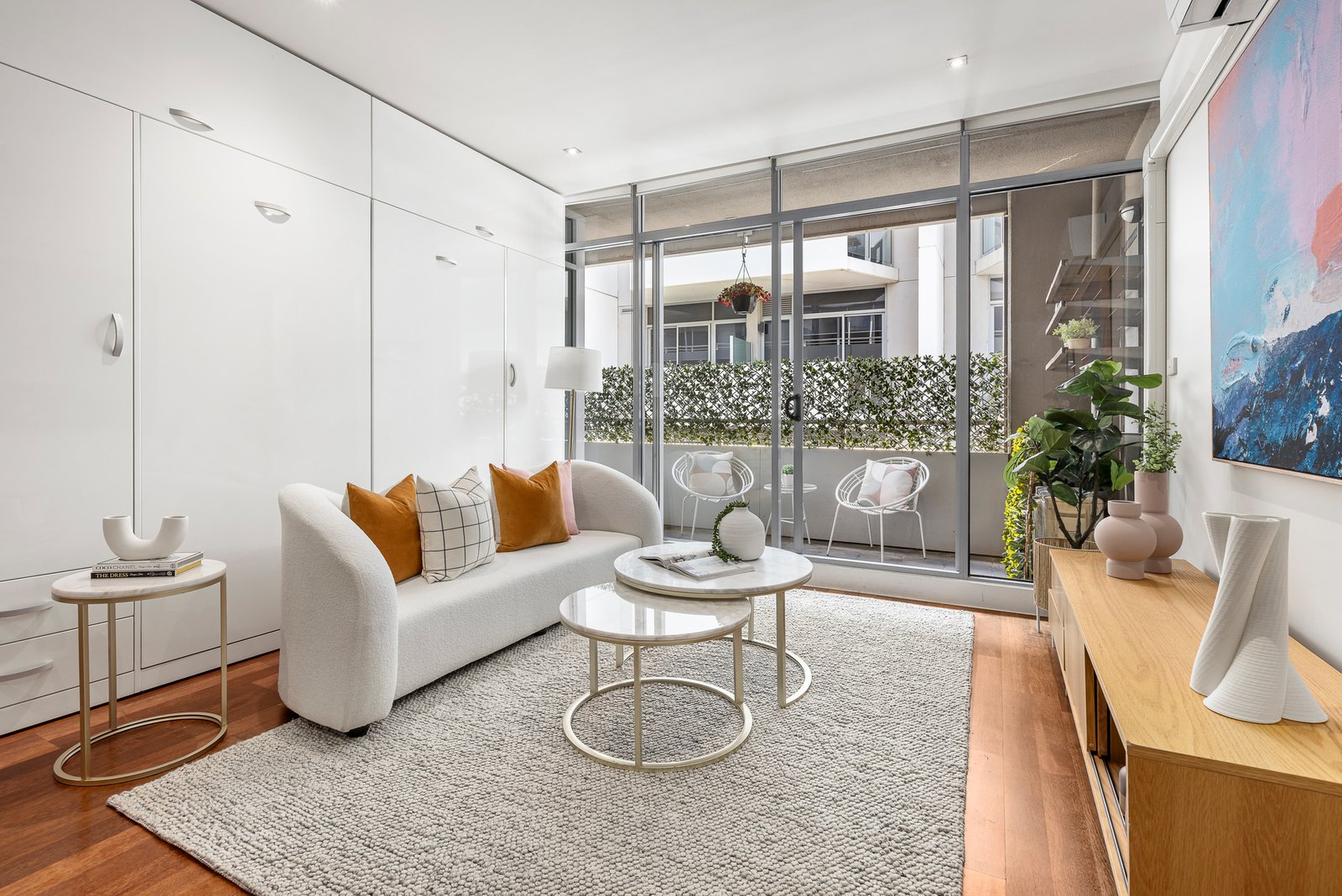 Gallery: 304G/93 Dow Street