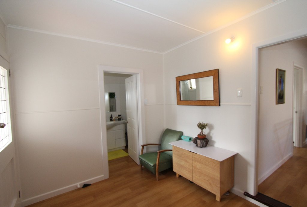 305 Clyde Street SOLDIERS HILL 9