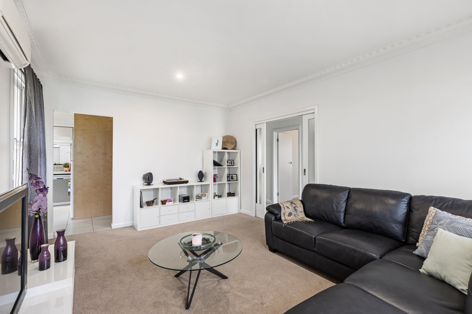 Gallery: 305 Forest Street