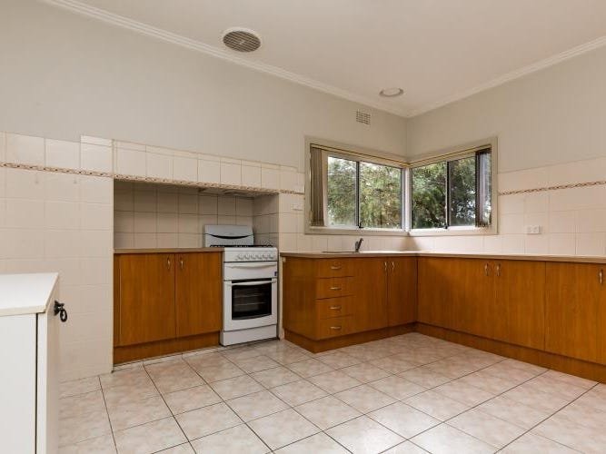 Gallery: 305 Francis Street