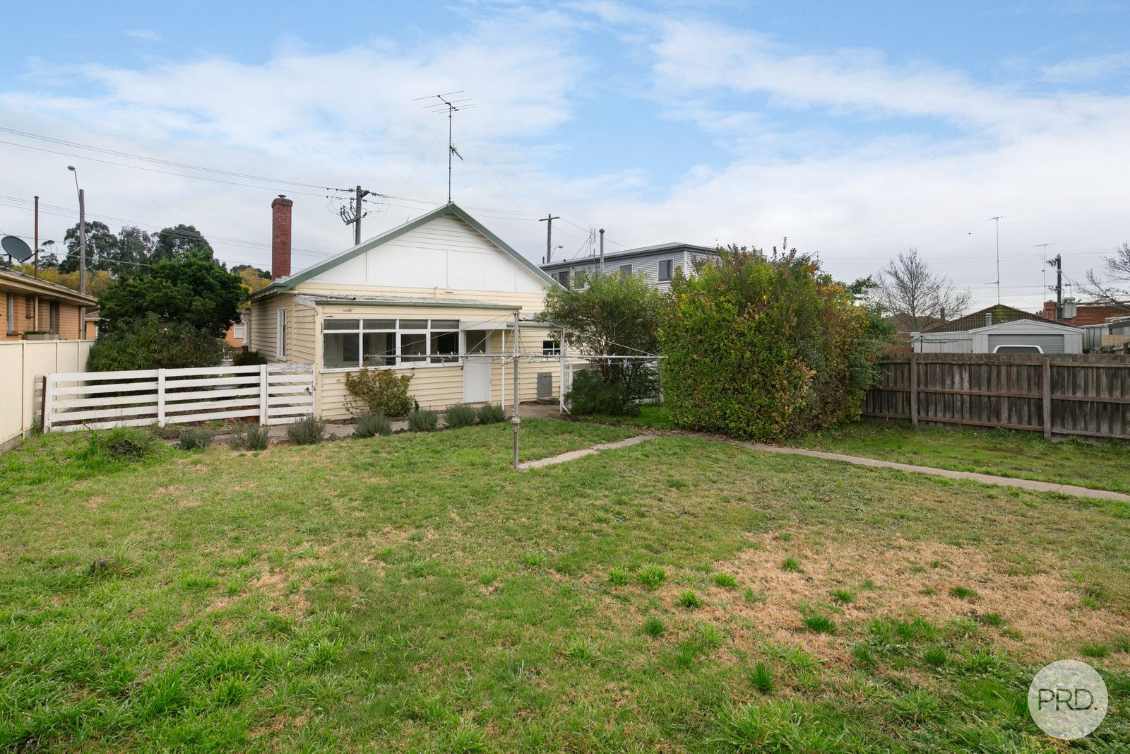305 Main Road GOLDEN POINT 10