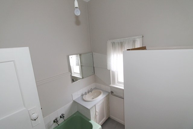 305 Main Road GOLDEN POINT 11