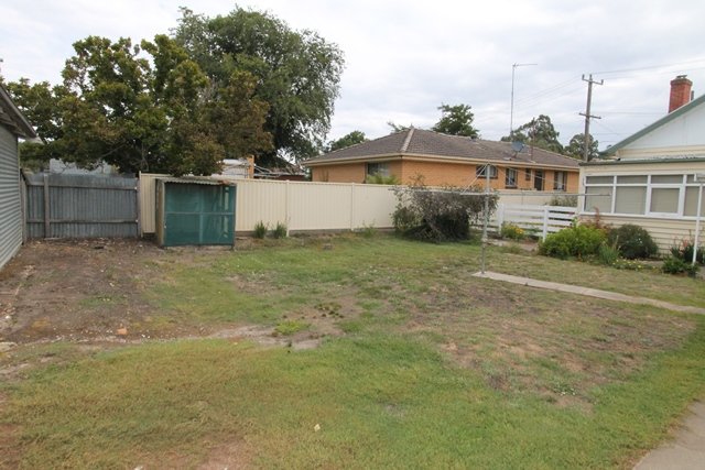 305 Main Road GOLDEN POINT 19