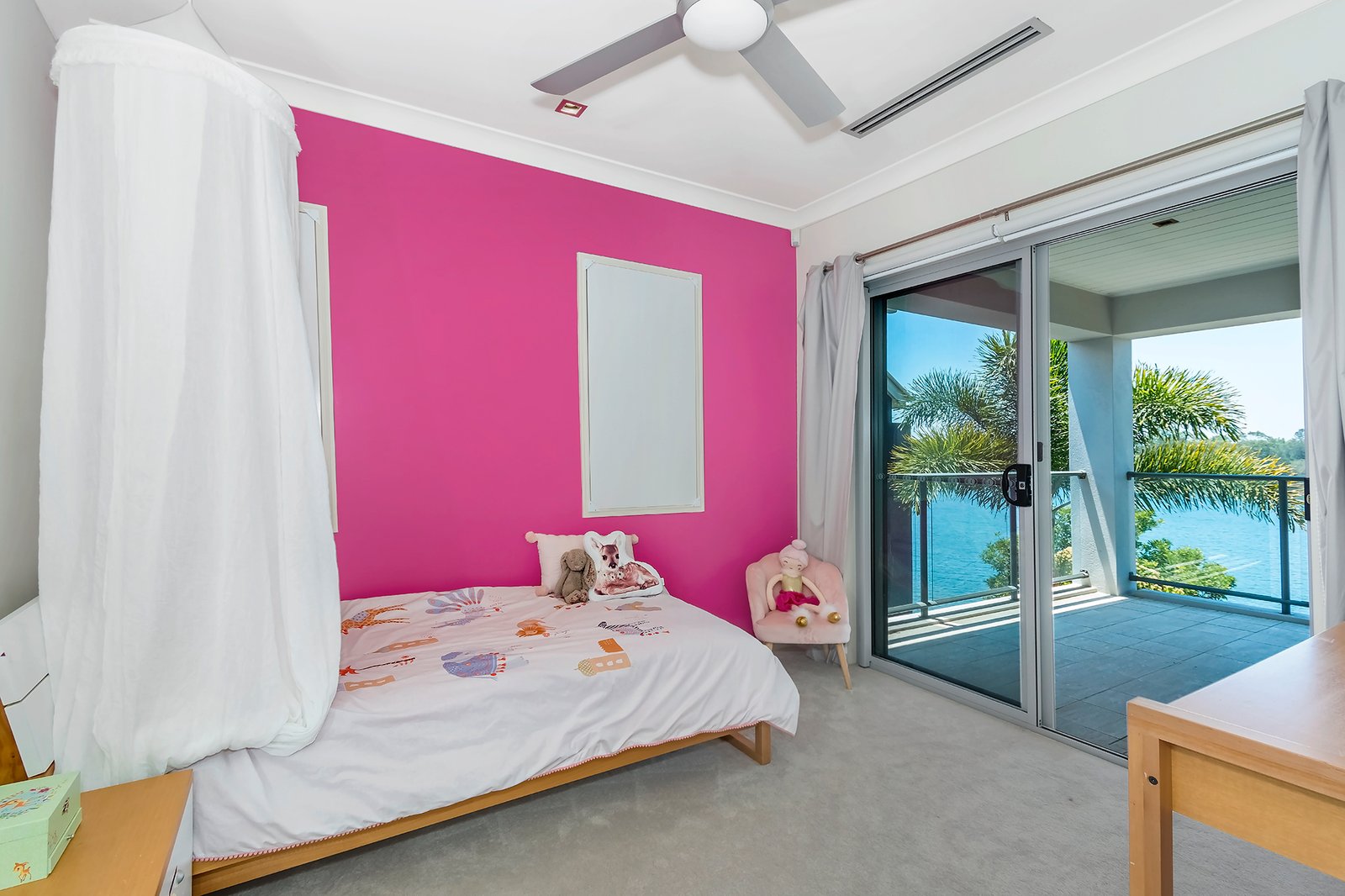 3050 Quay South Drive CARRARA 9