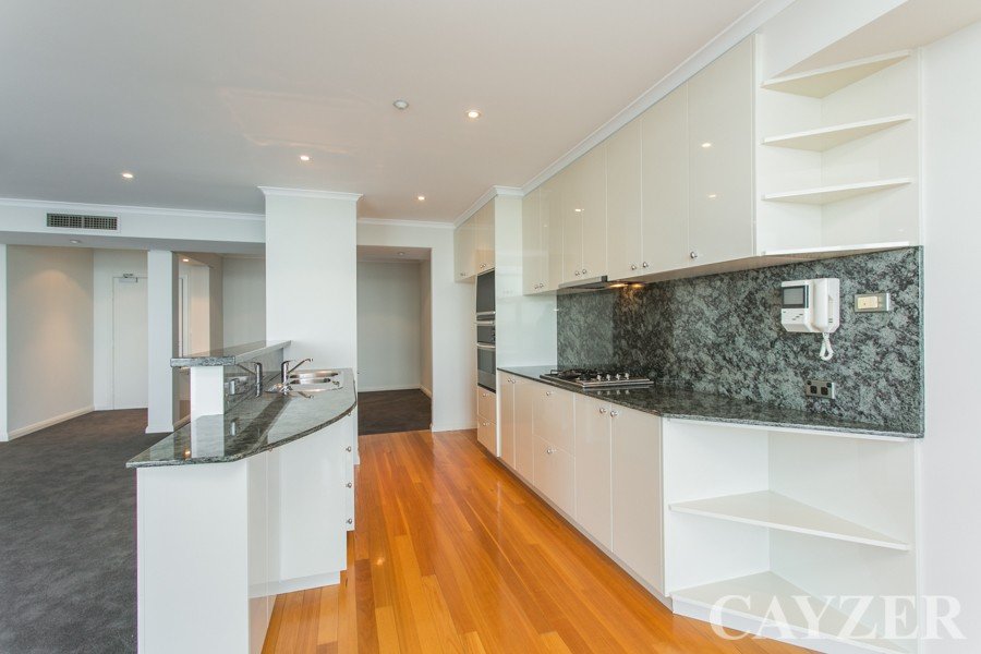 Gallery: 305/127 Beach Street