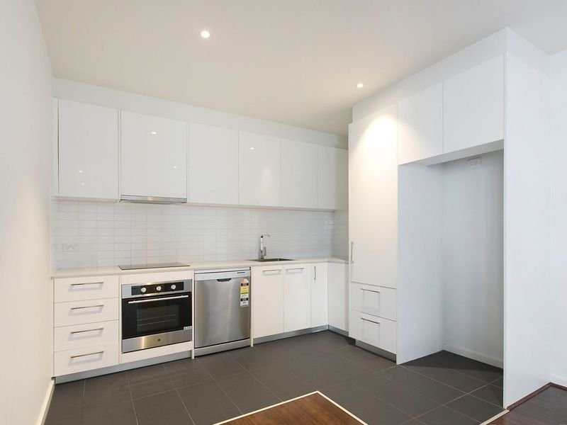 Gallery: 305/15 Balcombe Road