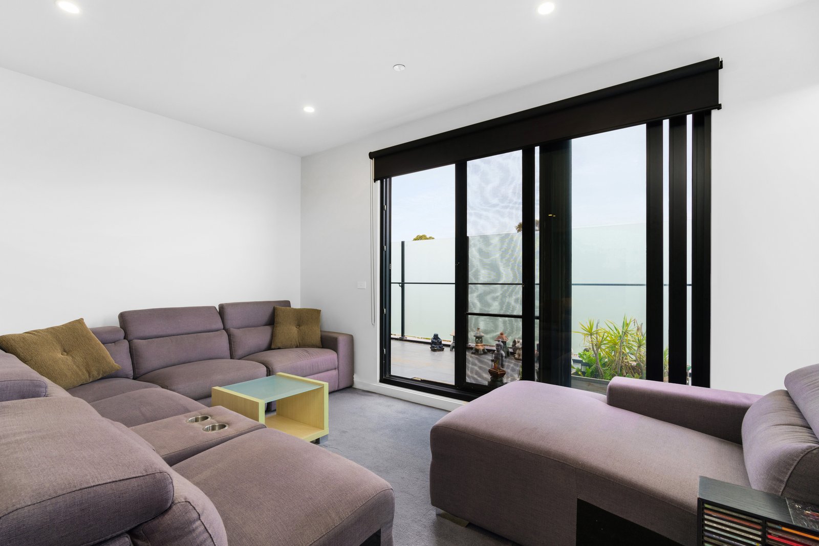 Gallery: 305/15 Ebdale Street