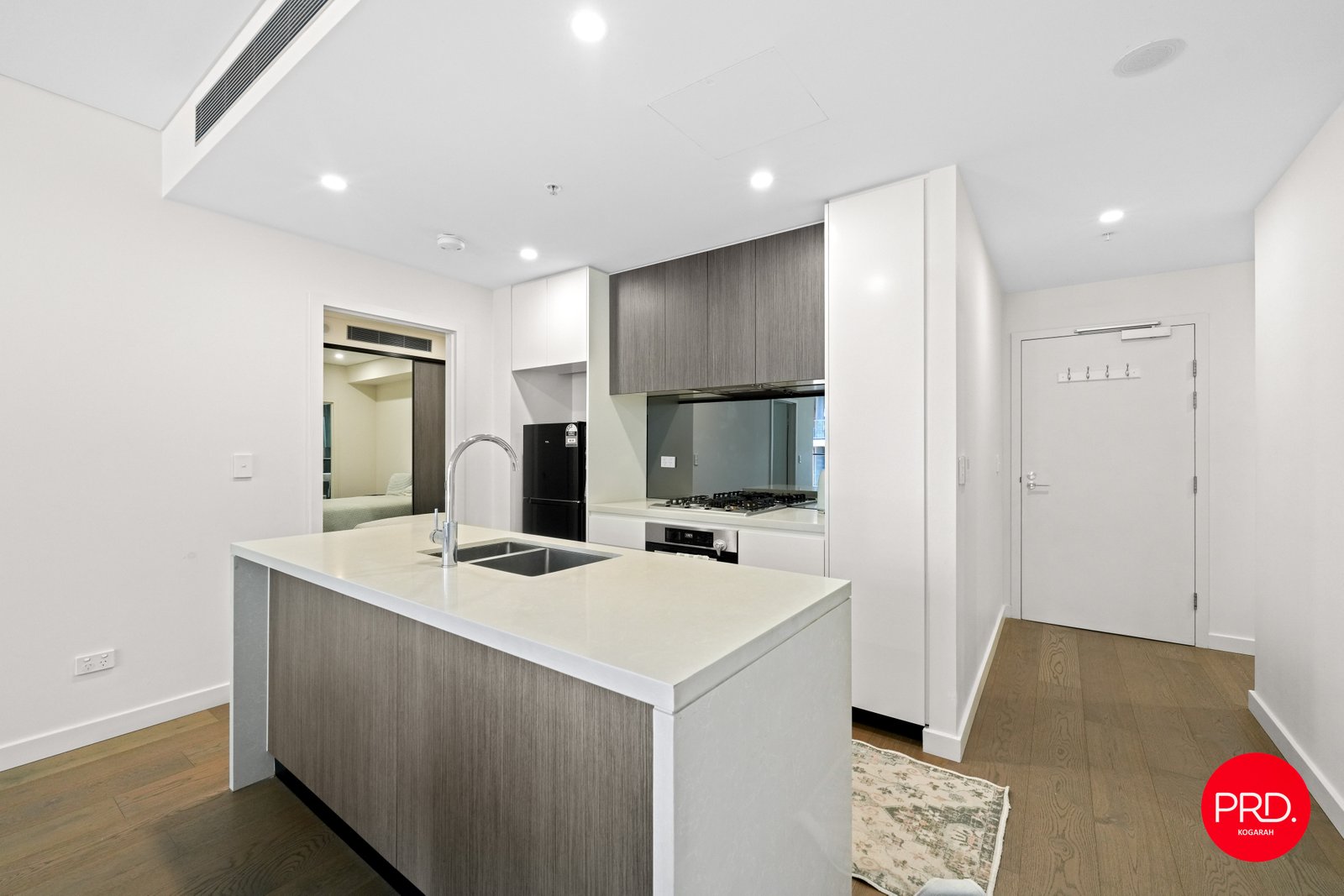 305/15 Garrigarrang Avenue KOGARAH 2