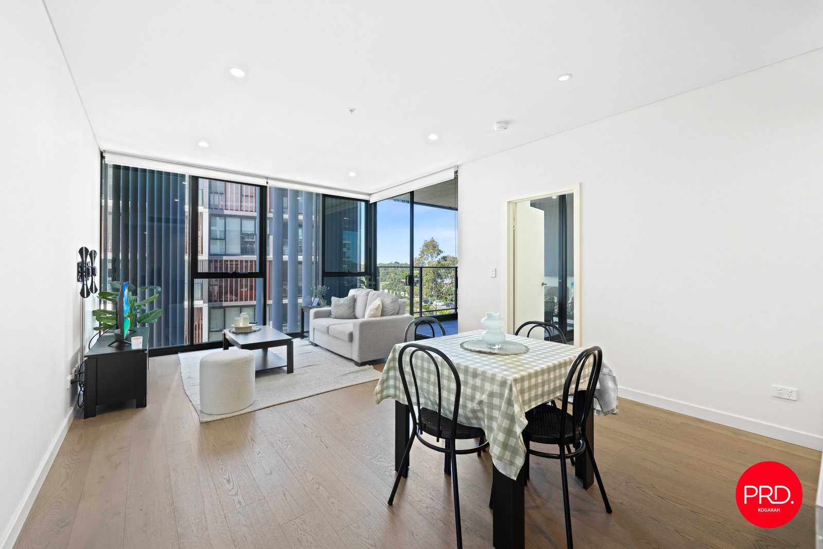 305/15 Garrigarrang Avenue KOGARAH 3