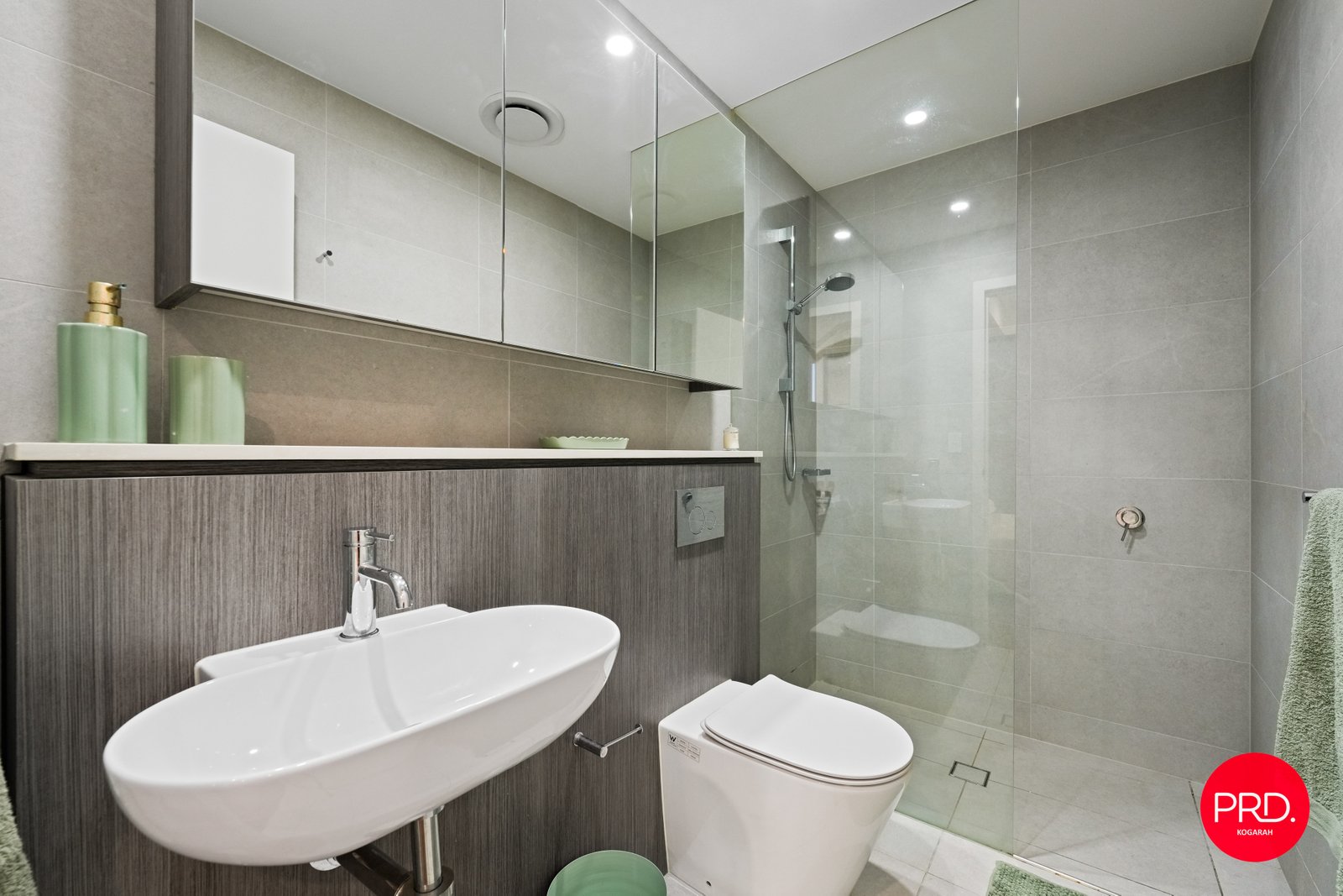 305/15 Garrigarrang Avenue KOGARAH 6
