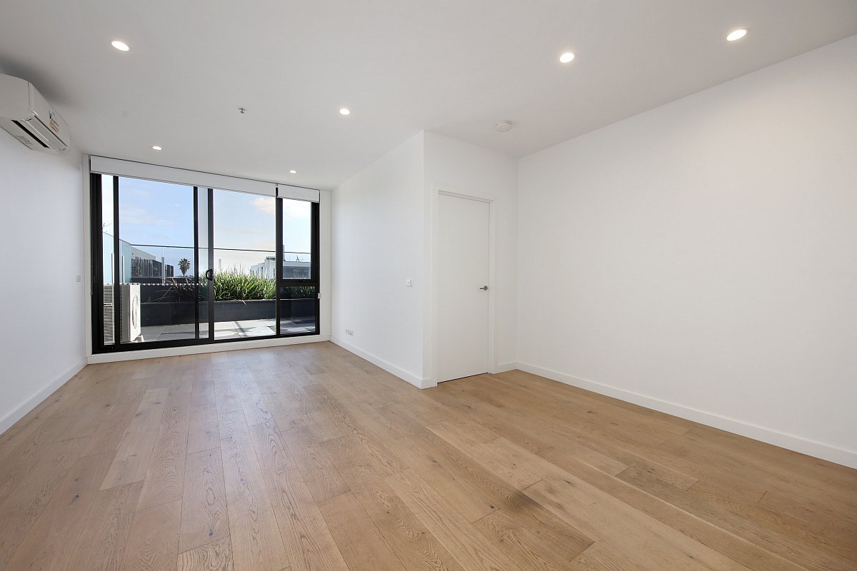 Gallery: 305/16 Bent Street