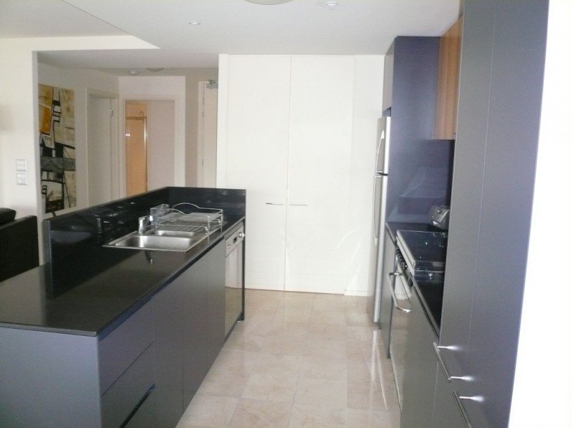 Gallery: 305/196 Albert Road
