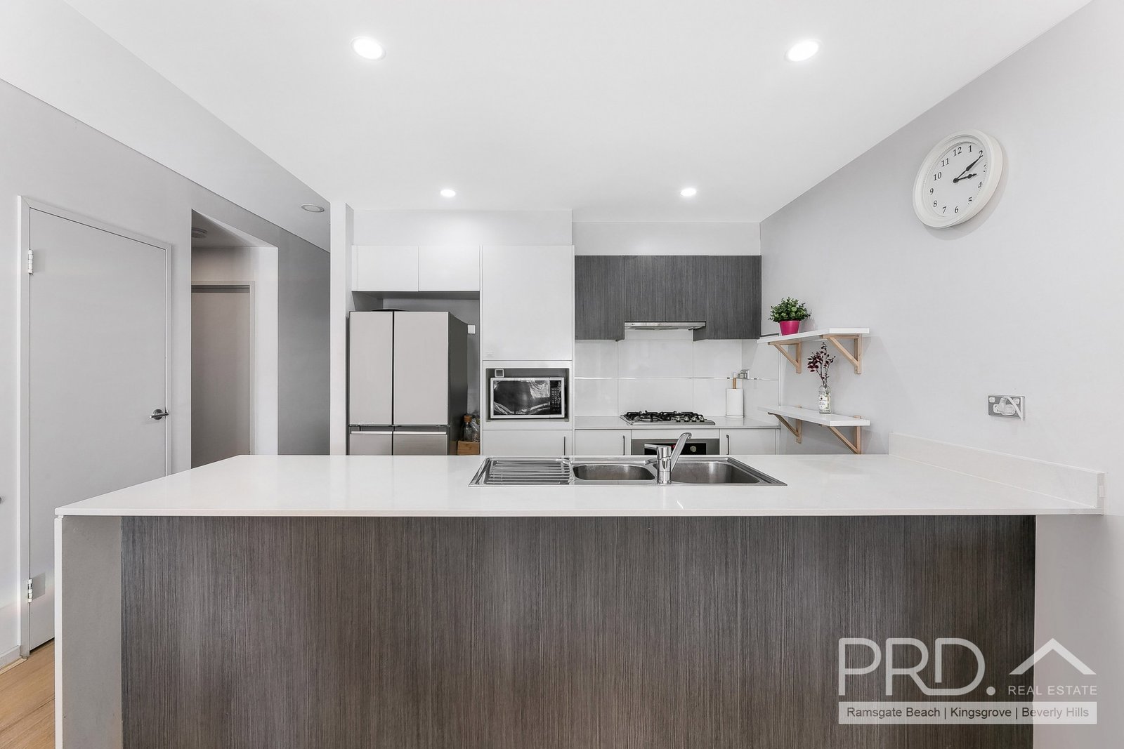 305/4 Broughton Street CANTERBURY 2