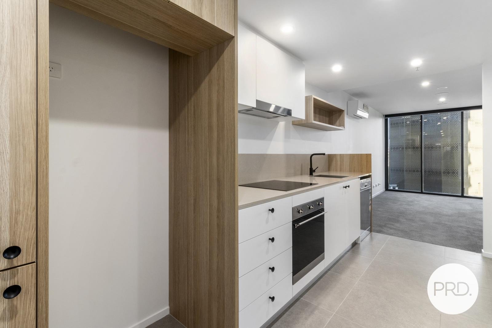 305/4 Grazier Lane BELCONNEN 7