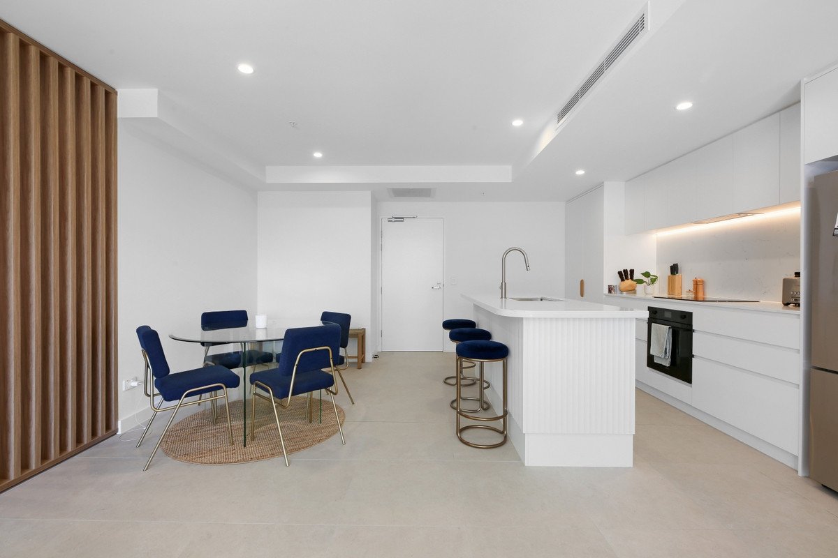 305/4 Twenty First Avenue Palm Beach 7