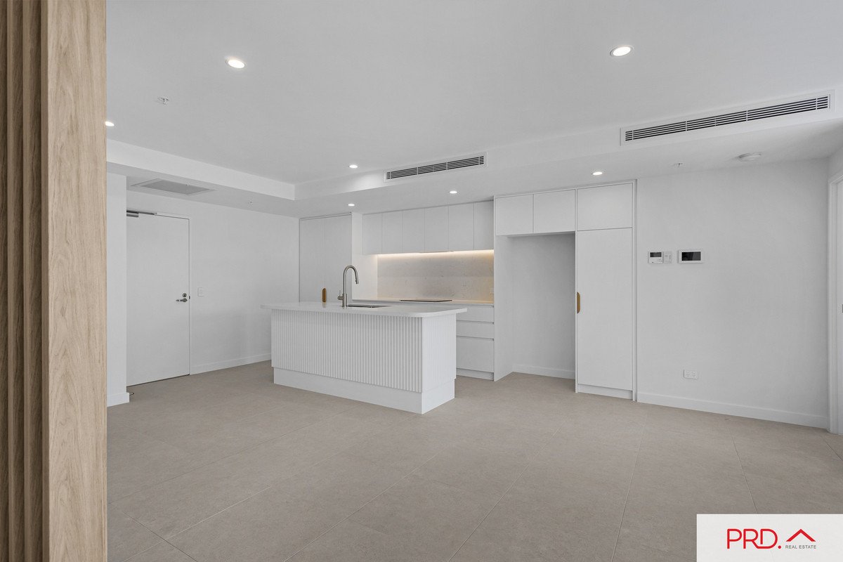 305/4 Twenty First Avenue Palm Beach 1