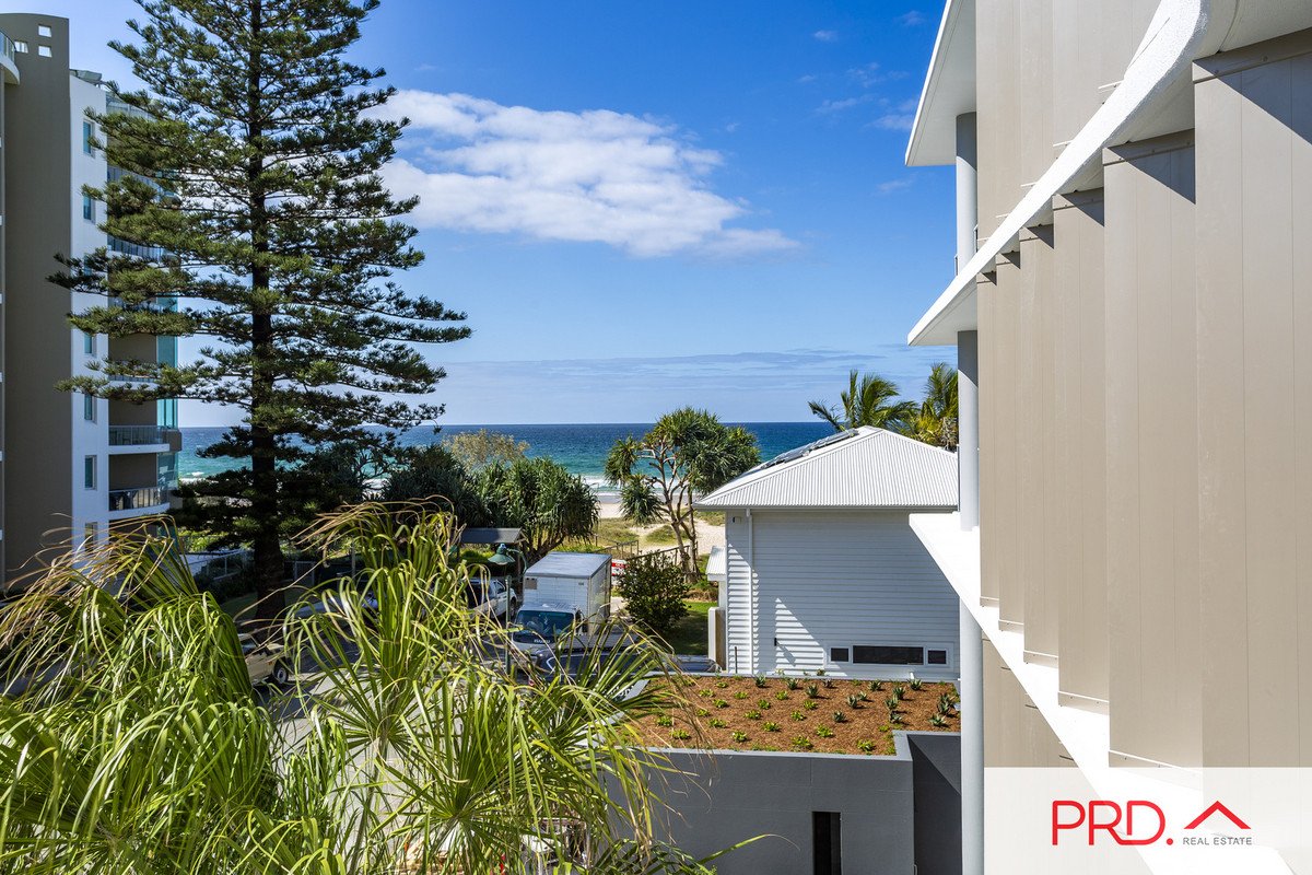 305/4 Twenty First Avenue Palm Beach 2