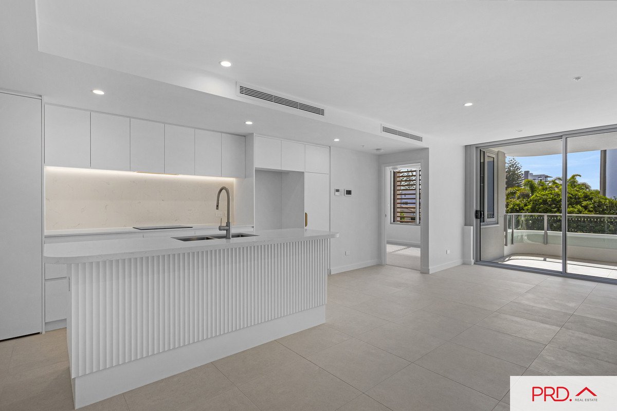 305/4 Twenty First Avenue Palm Beach 4