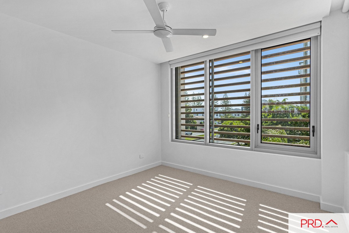 305/4 Twenty First Avenue Palm Beach 6