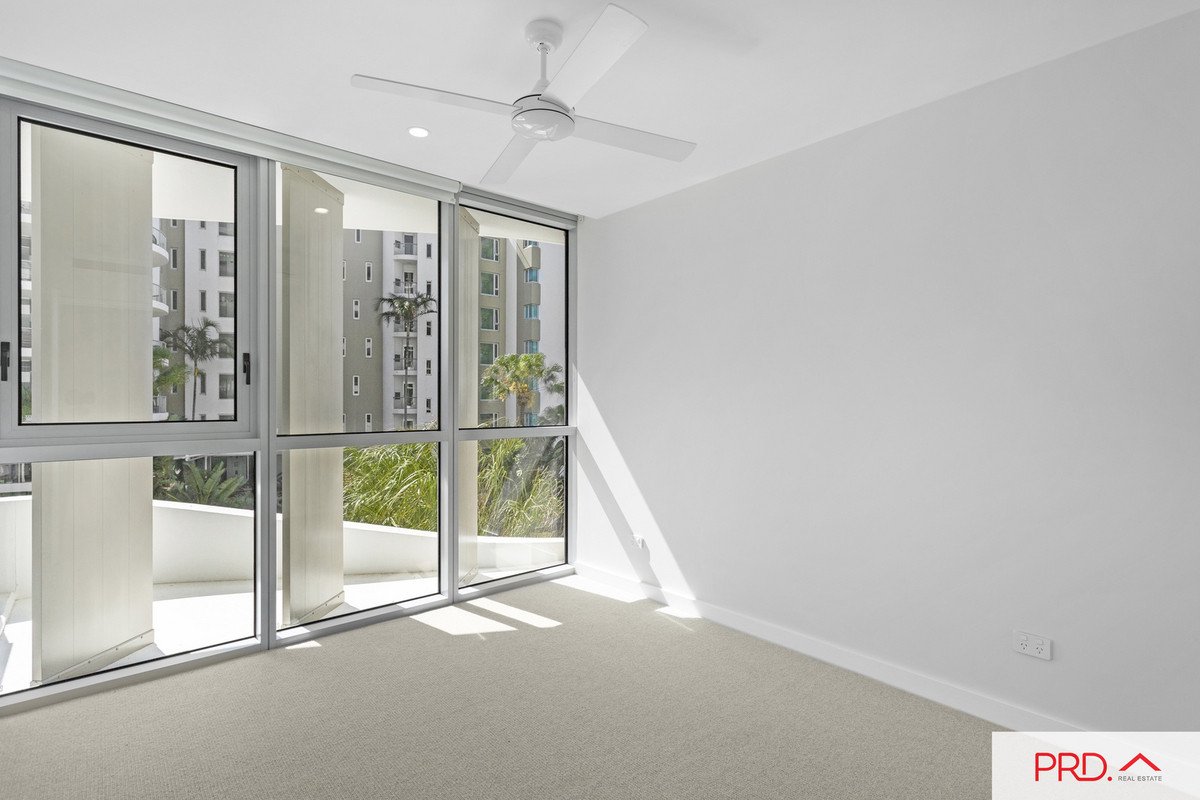 305/4 Twenty First Avenue Palm Beach 8