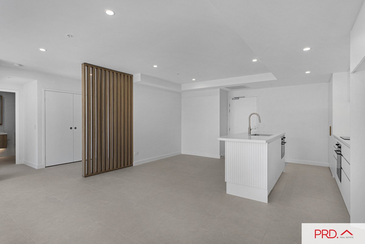 305/4 Twenty First Avenue Palm Beach 10