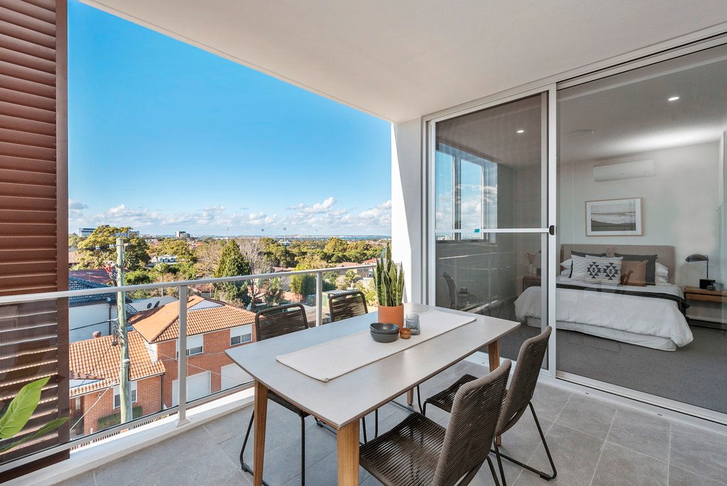 305/45-51 Andover Street CARLTON 4