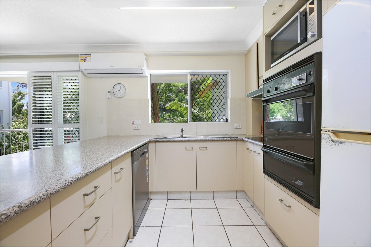 305/7 West Burleigh Road Burleigh Heads 3