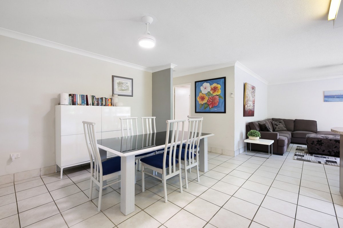 305/7 West Burleigh Road Burleigh Heads 5