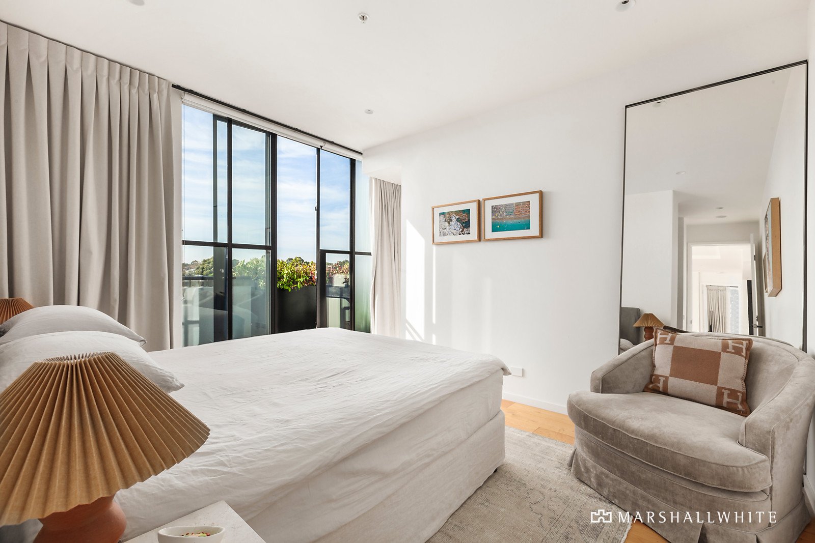 305/8 James Street, Windsor, VIC