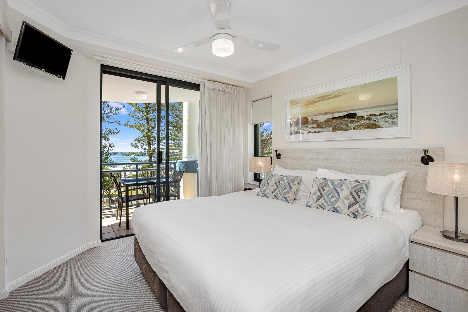 305/99 Griffith St  COOLANGATTA 6