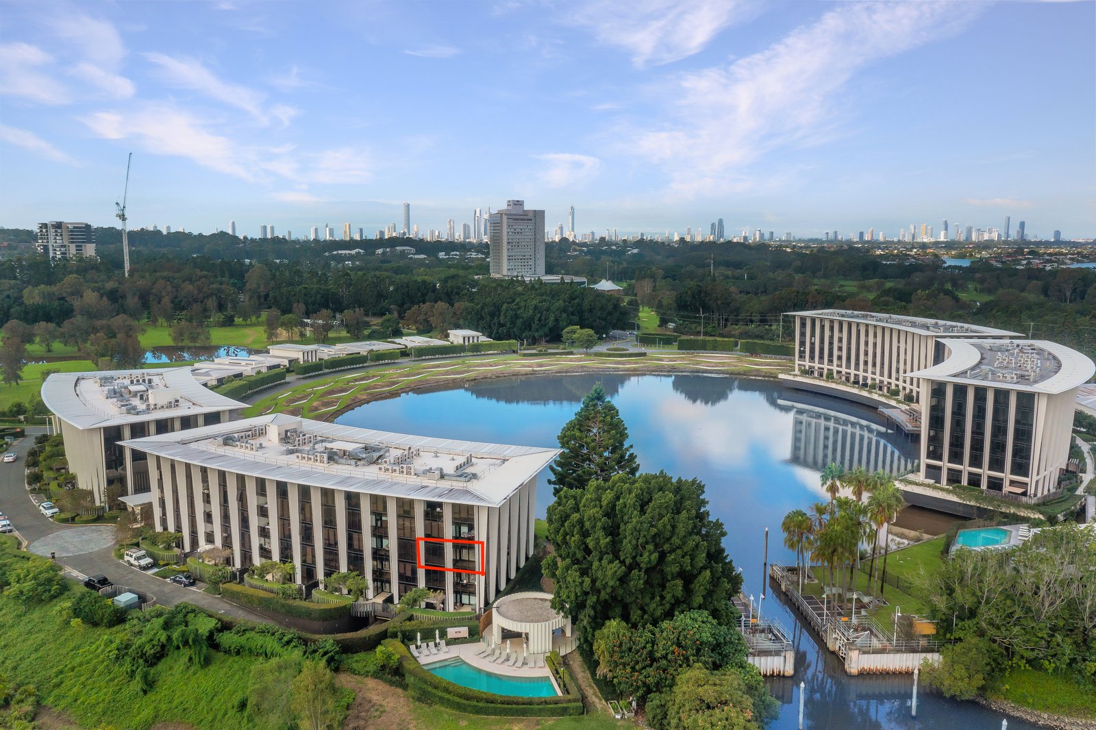 305W/1 Marina Drive BENOWA 21