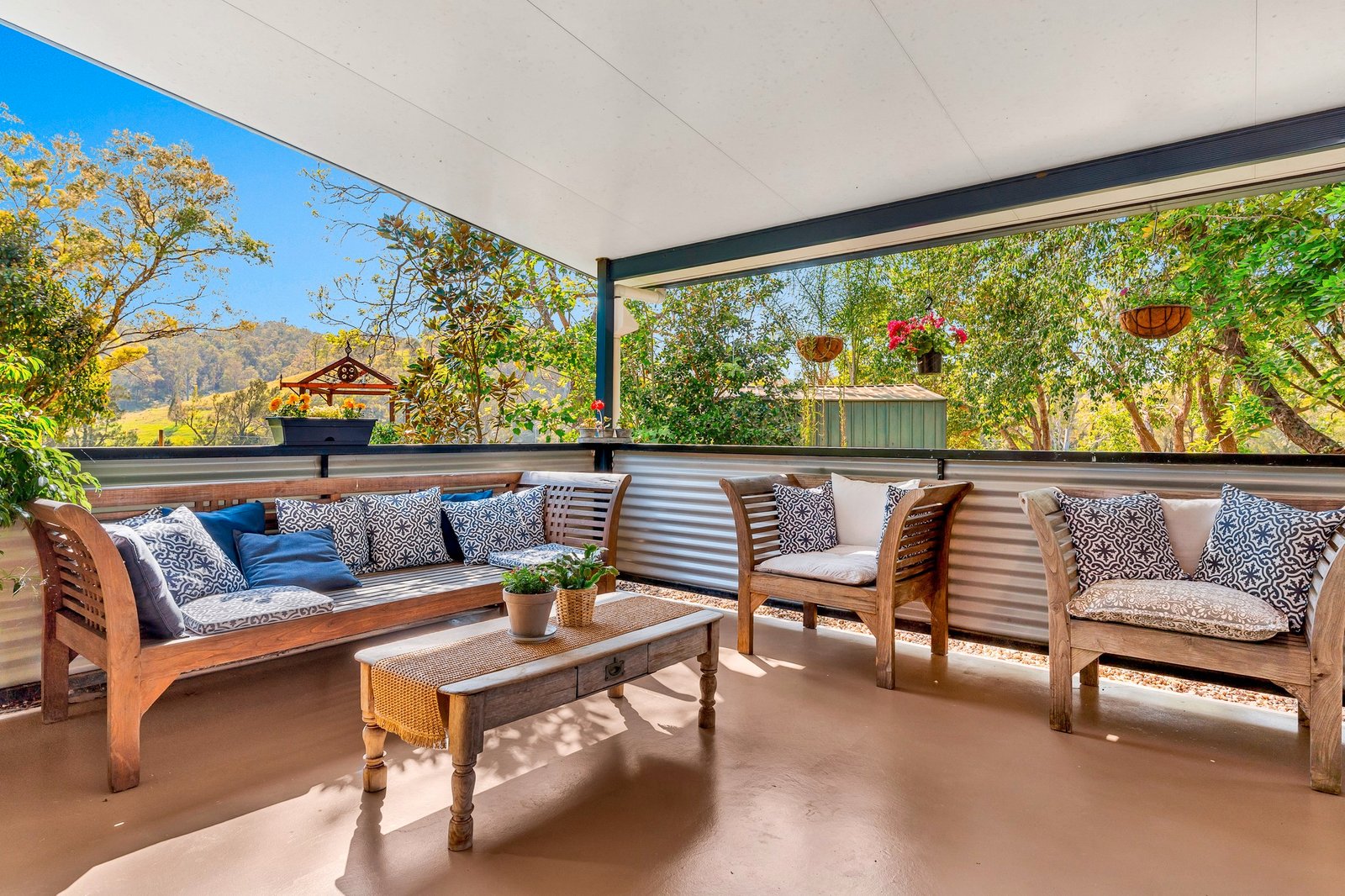 306 Eden Creek Road WYNEDEN 19