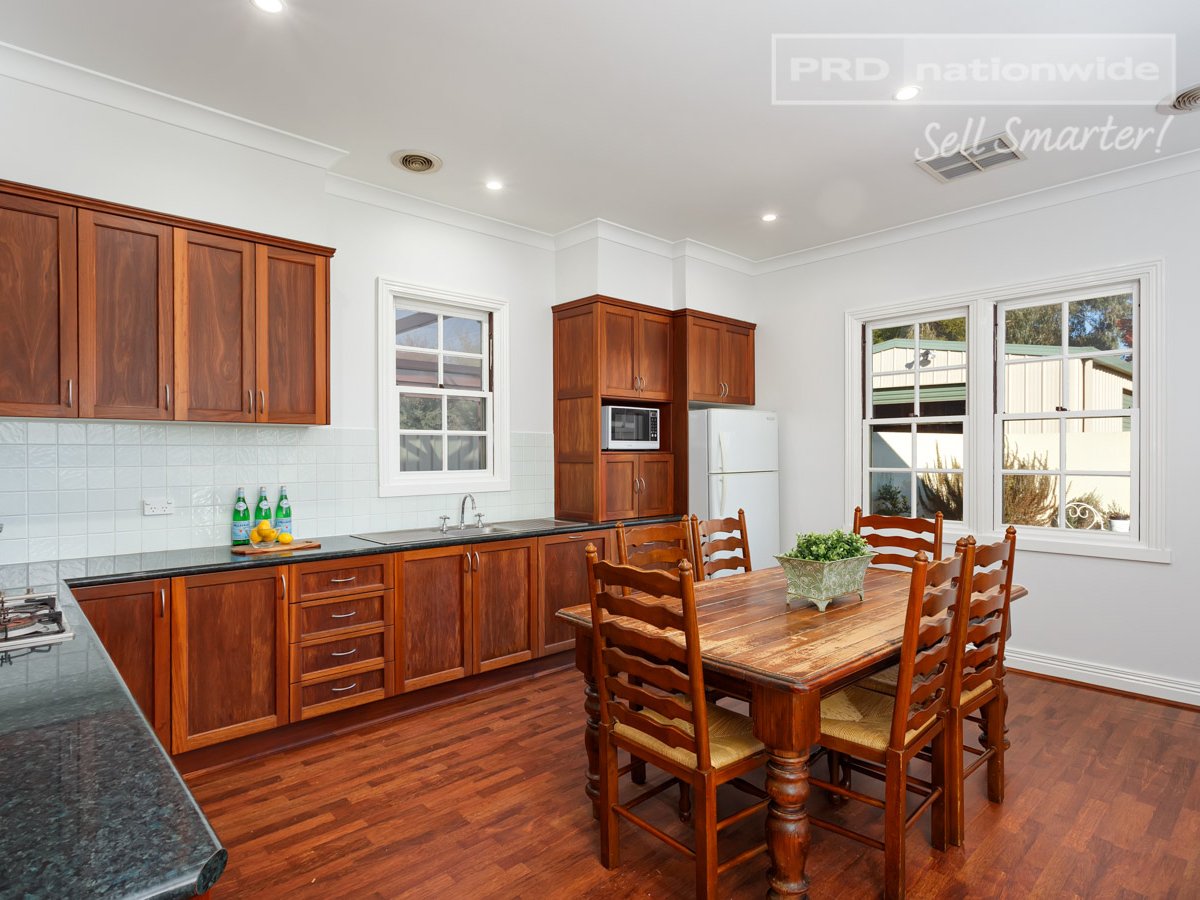306 Edward Street WAGGA WAGGA 2