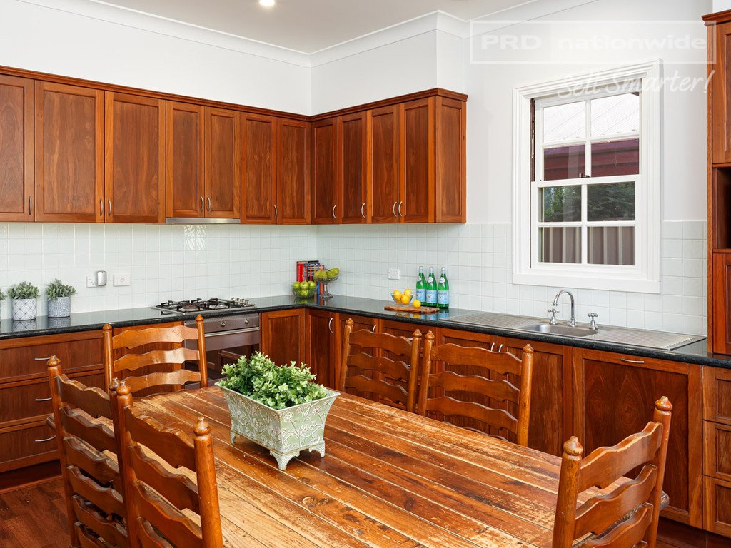 306 Edward Street WAGGA WAGGA 5