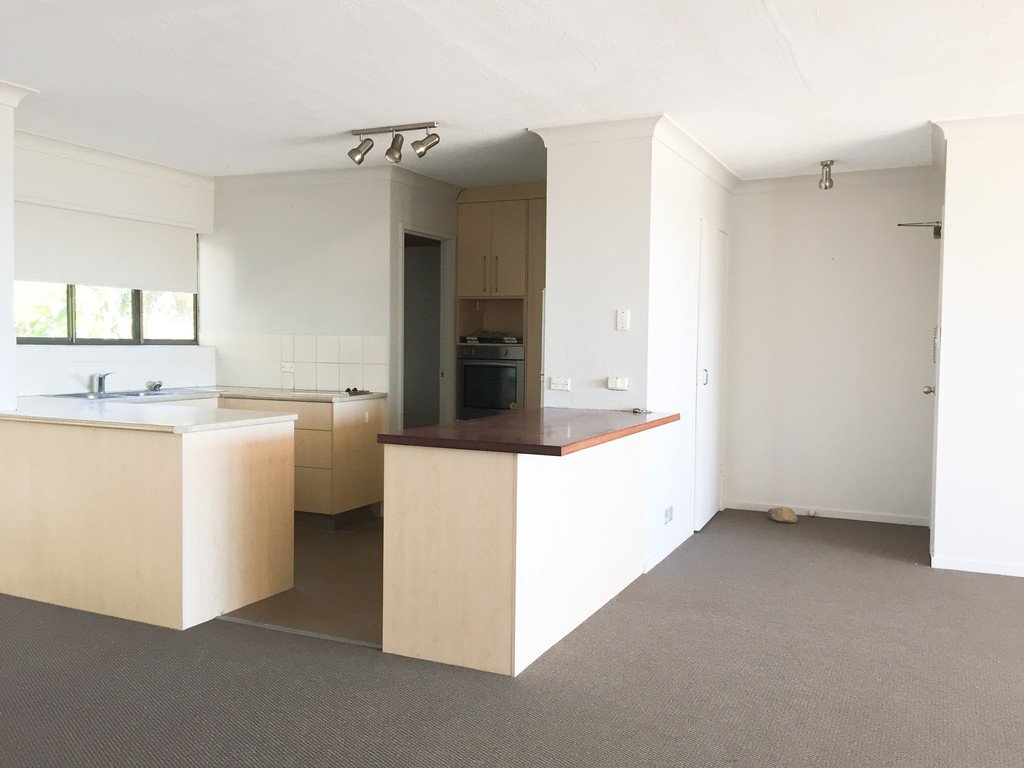 30/6 Eshelby Drive CANNONVALE 7