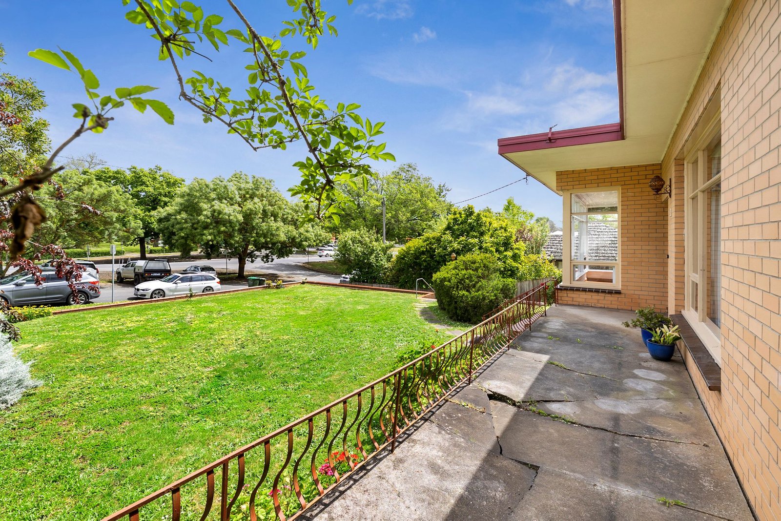 Gallery: 306 Learmonth Street