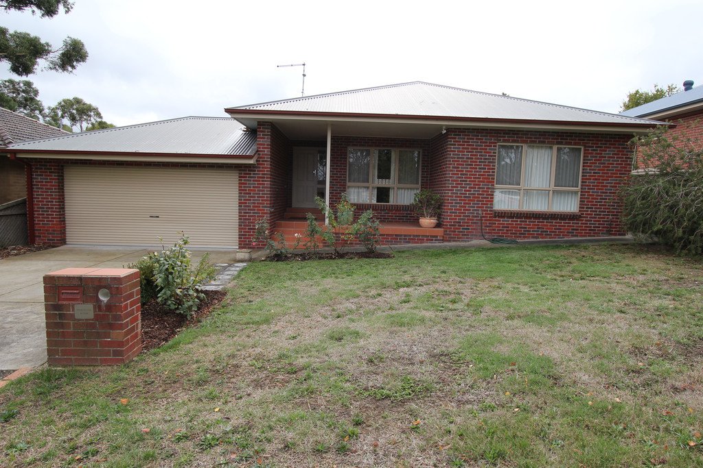 306 Russell Street BUNINYONG 1