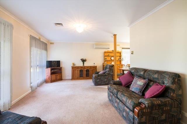 306 Smythes Road DELACOMBE 3