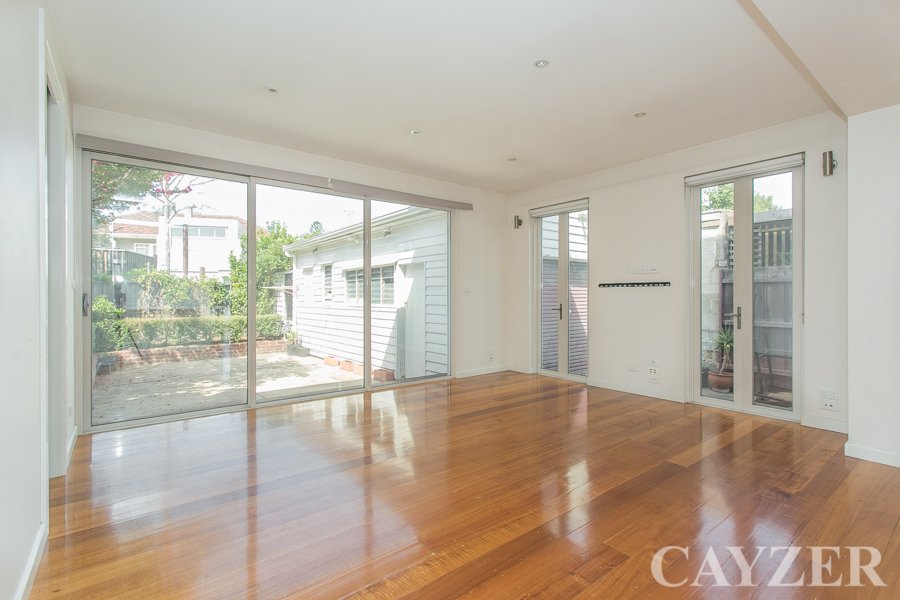 Gallery: 306 Williamstown Road